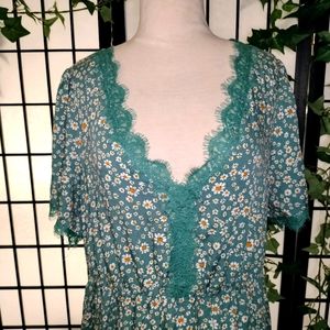 BLOOMCHIC Floral Print Green Maxi Dress Size 14